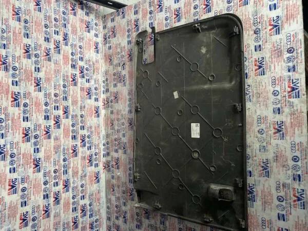 6K9867601 | Sol Arka Kapı Döşemesi | VW Caddy - Seat Inca VAG