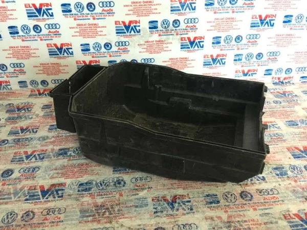 6Q0819875B | Kalorifer Kazanı Alt Kapağı | VW Polo - Audi A1 - Seat Ibiza VAG
