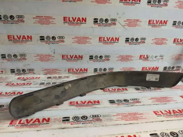 1J6807791A | VW Golf Arka Tampon Sol Köşe Bandı VAG