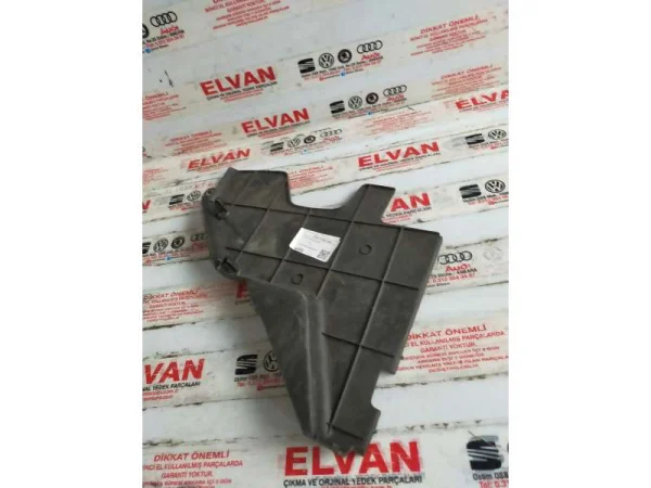 7H0881326B | VW Transporter Koltuk Yan Plastik Kapağı VAG