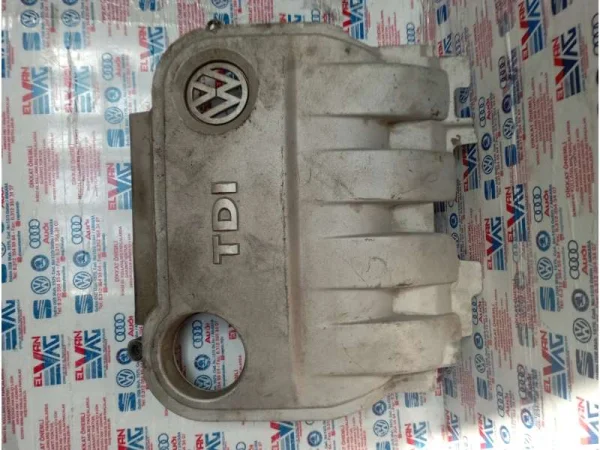 03G103967A | Üst Motor Kapağı | VW Golf, Jetta, Passat, Touran VAG