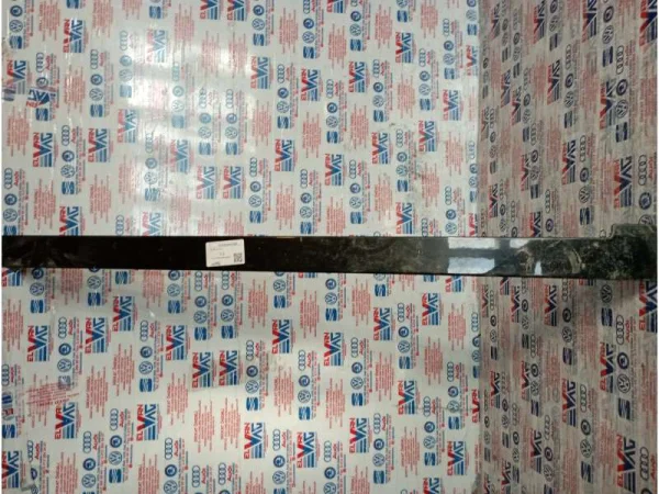 2K0843796B | VW Caddy Sürgülü Sağ Kapı Ray Kaplaması VAG