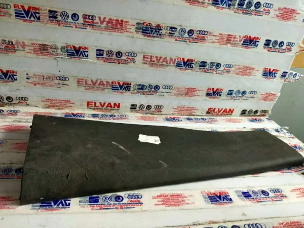 2H0867292 | Sağ Orta Direk Alt Kaplaması VAG