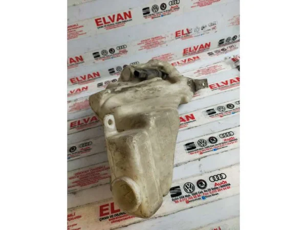 3B0955453T | VW Passat Silecek Su Deposu VAG
