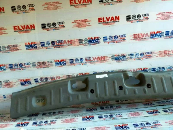 2K0863459G | VW Caddy Arka Bagaj Eşiği Kaplaması VAG