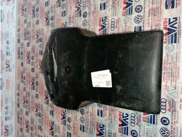 7D1858559B | VW Transporter Direksiyon Sütun Muhafazası VAG