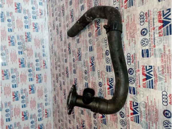 3C0122051AT | VW Jetta Radyatör Alt Hortumu VAG