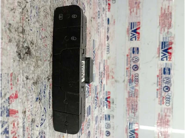 6P0927137B | Seat Ibiza Merkezi Kilit Düğmesi VAG