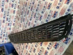6R0853677A9B9 | VW Polo Ön Tampon Orta Izgarası - 2