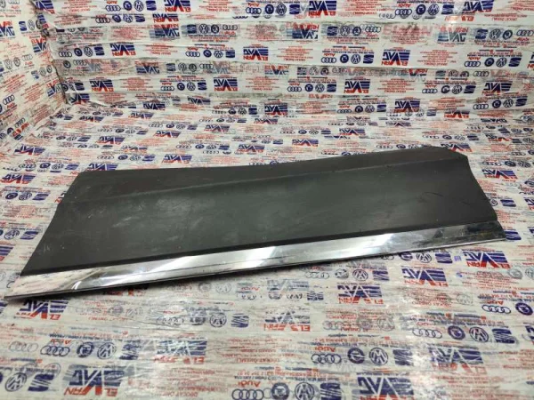 5NA854949L | VW Tiguan Arka Çamurluk Ağzı Çıtası VAG