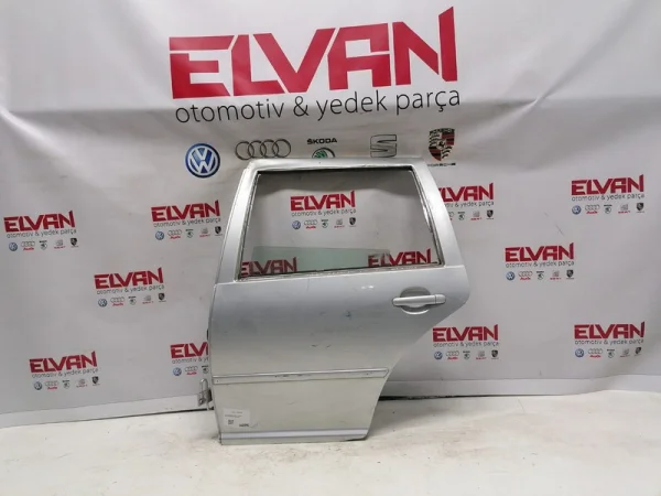 1J9833055E | Sol Arka Kapı | VW Bora, Golf, Jetta VAG