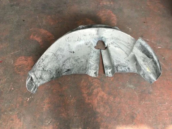 6Y9810971A | Skoda Fabia Arka Sol Davlumbaz VAG