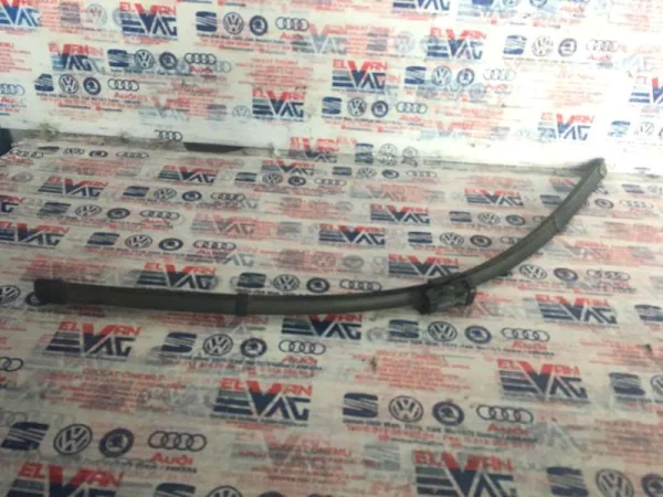 8X1955425 | Audi A1 Ön Silecek Süpürgesi Takımı VAG