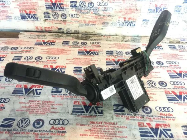 8V0953502 | Sinyal Silecek Kolu | Audi A3, RS 3 VAG