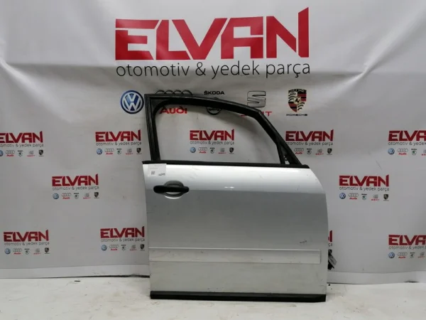 8Z0831052A | Ön Sağ Kapı Sacı VAG