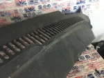 7E0819403 | VW Transporter Ön Cam Izgarası - 3