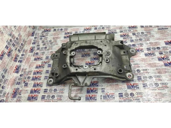 8K0399263BA | Şanzıman Takozu | Audi A5, A6, A7, Q5 VAG