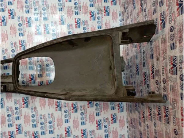 8L0857961 | Kül Tablası | Audi A3 - Seat Leon VAG