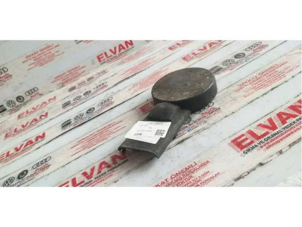 1J0864279 | Kolçak Yan Kapağı VAG