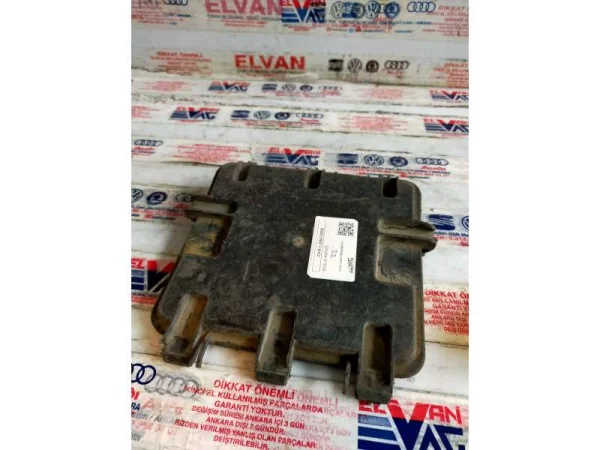 1J0941365B | Sigorta Kutusu Kapağı | VW Golf, Jetta, New Beetle - Audi A3, S3 - Seat Leon VAG