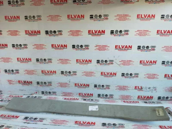 1Z5867625G | İç Kapı Döşemesi VAG