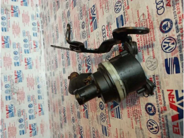 8E0971845AH | Kablo Tutucu Braketi | Audi A4, A6 VAG