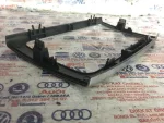 3C0858069P | VW Passat Orta Konsol Radyo Çerçevesi - 3