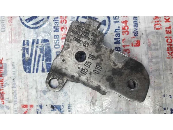 03L130319D | Mazot Borusu Sabitleme Braketi | VW Golf, Jetta - Audi A3, A4 - Seat Altea, Leon VAG