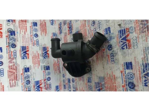 3G0945104B | VW Passat Arka Sağ İç Tampon Reflektörü VAG