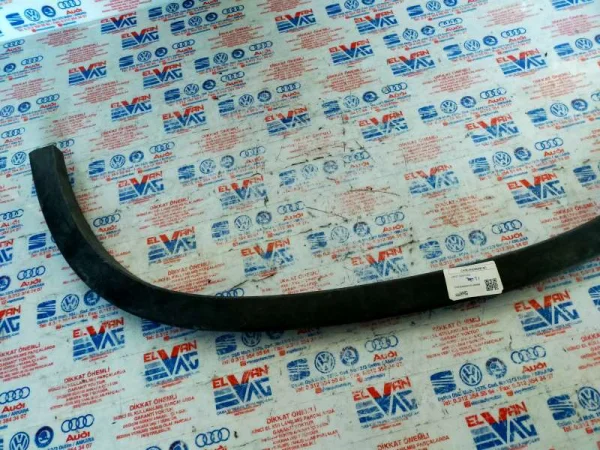 5N0854819C | VW Tiguan Sol Arka Çamurluk Dodiği VAG