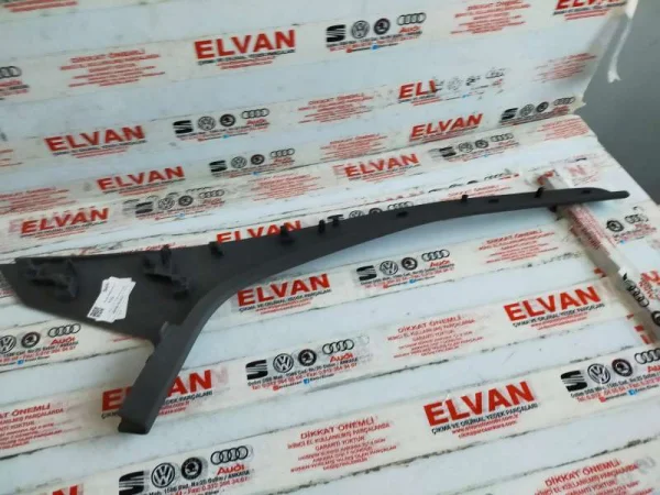 5G1863487 | Orta Konsol Yan Kaplaması VAG