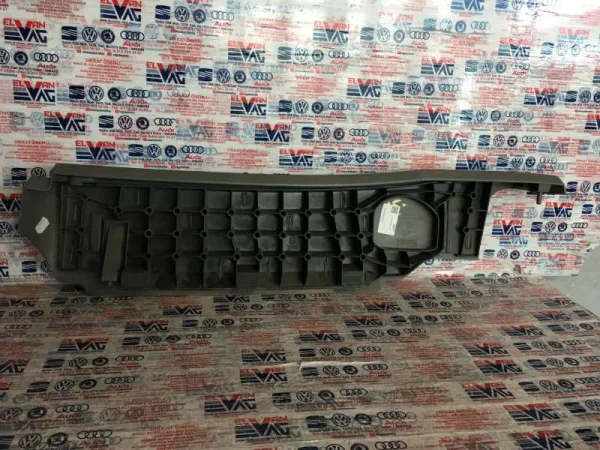 2K0868230A | VW Caddy Sağ Bagaj Raf Desteği VAG