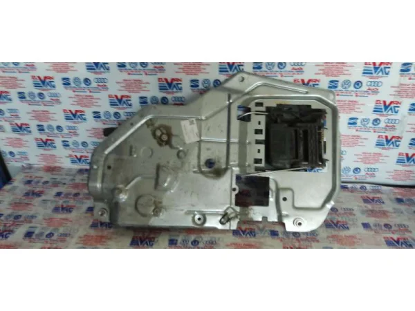 7H0827202C | VW Transporter Arka Sol Kapı Kilit Karşılığı VAG