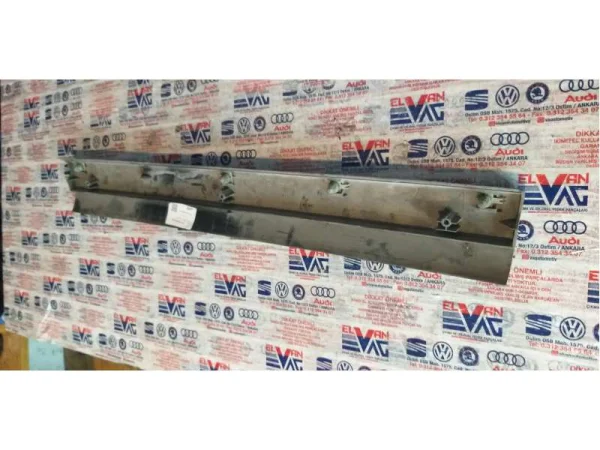 3B0854950B | VW Passat Arka Sağ Kapı Çıtası VAG