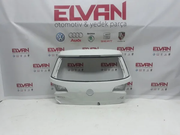 5G6827025AA | VW Golf Arka Bagaj Kapağı VAG