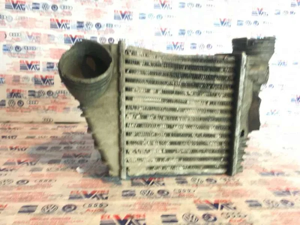 1J0145803M | İntercooler | VW Bora, Golf, Jetta - Audi A3 - Seat Leon VAG