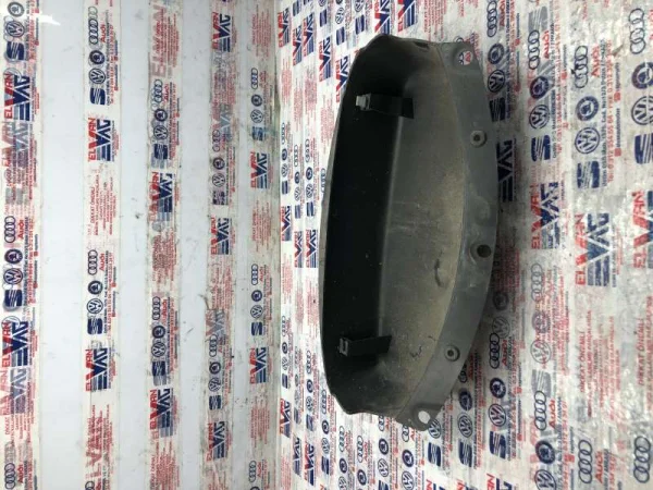 5J6867755A | Skoda Fabia Arka Bagaj Kapağı İç Trim Kaplaması VAG