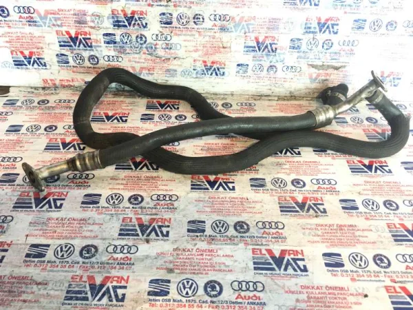 077131831F | Hava Pompası Hortumu | VW Touareg - Audi A6, A8 VAG