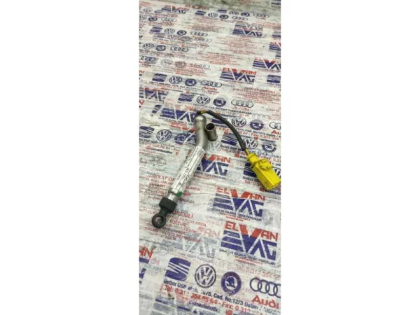 8V0973803 | Soket Konnektörü | Audi A3, A4, Q7, TT - Skoda Octavia VAG