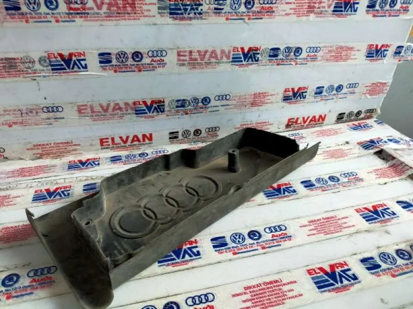 2900400869 | Motor Üst Kapağı VAG