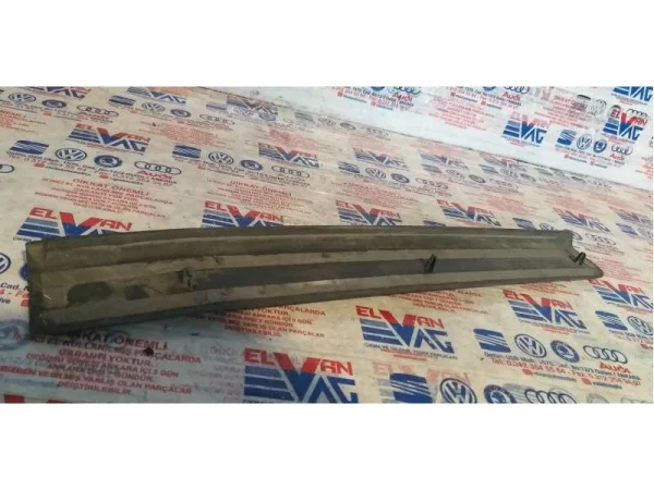 8P4853557G | Audi A3 Sol Arka Marşbiyel Çıtası VAG