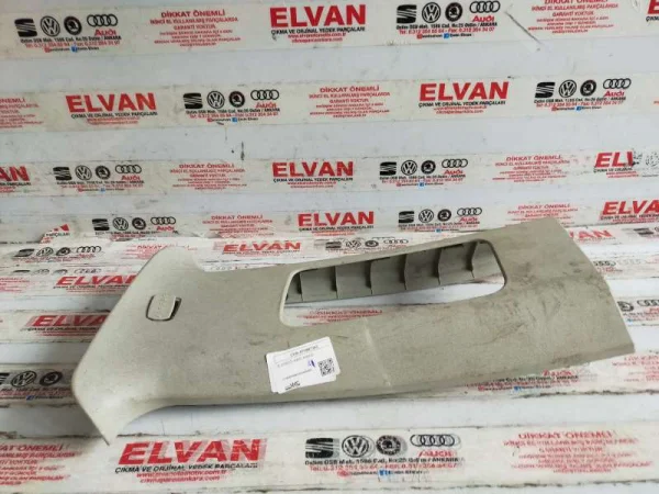 5P0867243 | Sol İç Direk Kaplaması VAG