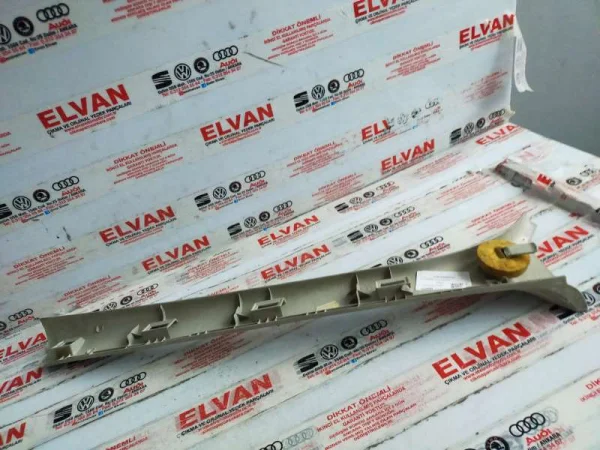 6N0867457 | VW Polo Kapı Döşeme Klipsi VAG