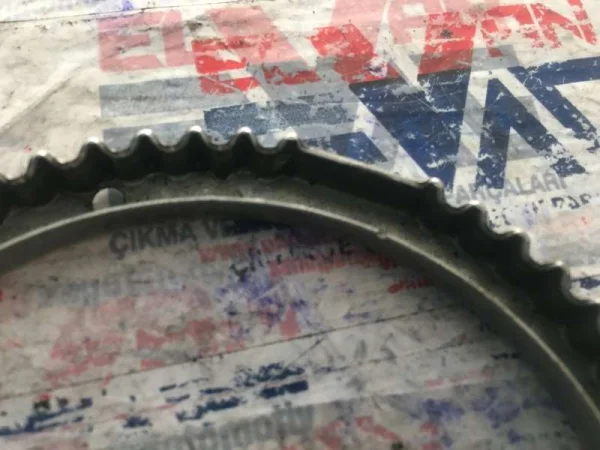 04C105189A | VW Jetta Arka Krank Keçesi VAG