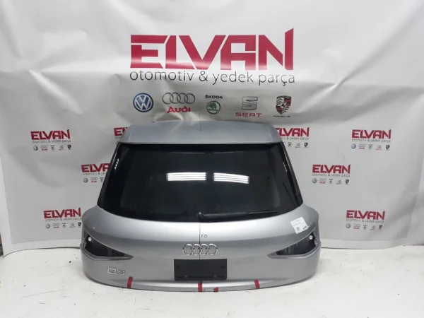 83A827025 | Audi Q3 Arka Bagaj Kapağı VAG