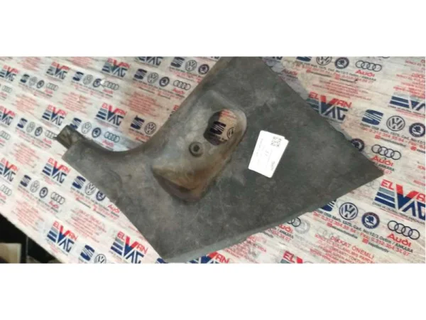 1P1863483B | Seat Leon Sol Ön Direk Alt Kaplaması VAG