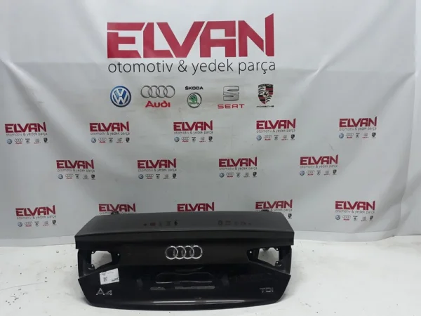 8K5827023AJ | Audi A4 Arka Bagaj Kapağı VAG