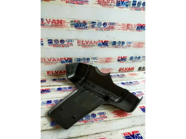 06E103927K | Motor Koruma Kapağı | Audi A4, A5, A6, A7, A8, Q5 VAG