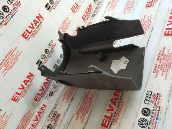 5F0858559F | Seat Leon Direksiyon Kolonu Alt Muhafazası VAG