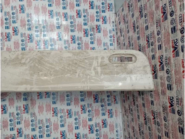A9066901882 | Arka Sağ Kapı Çıtası VAG